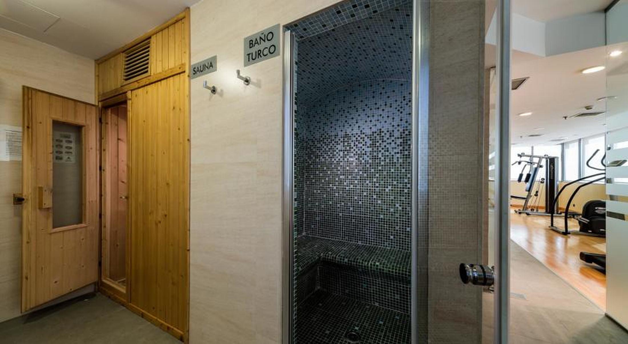 Lcb Hotel Fuenlabrada Zewnętrze zdjęcie