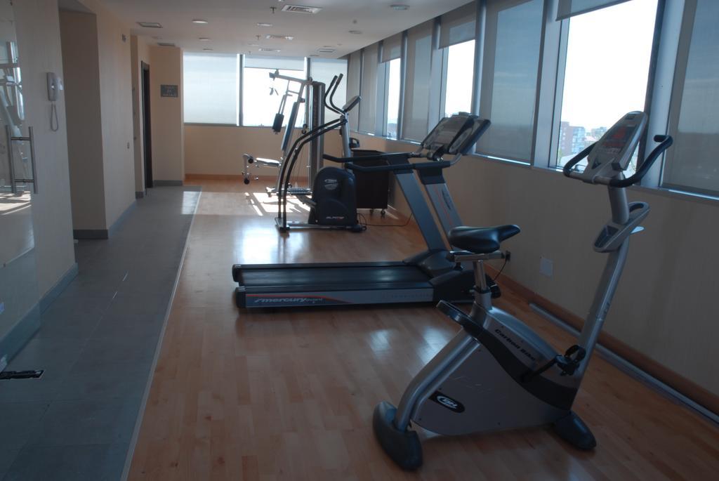 Lcb Hotel Fuenlabrada Zewnętrze zdjęcie