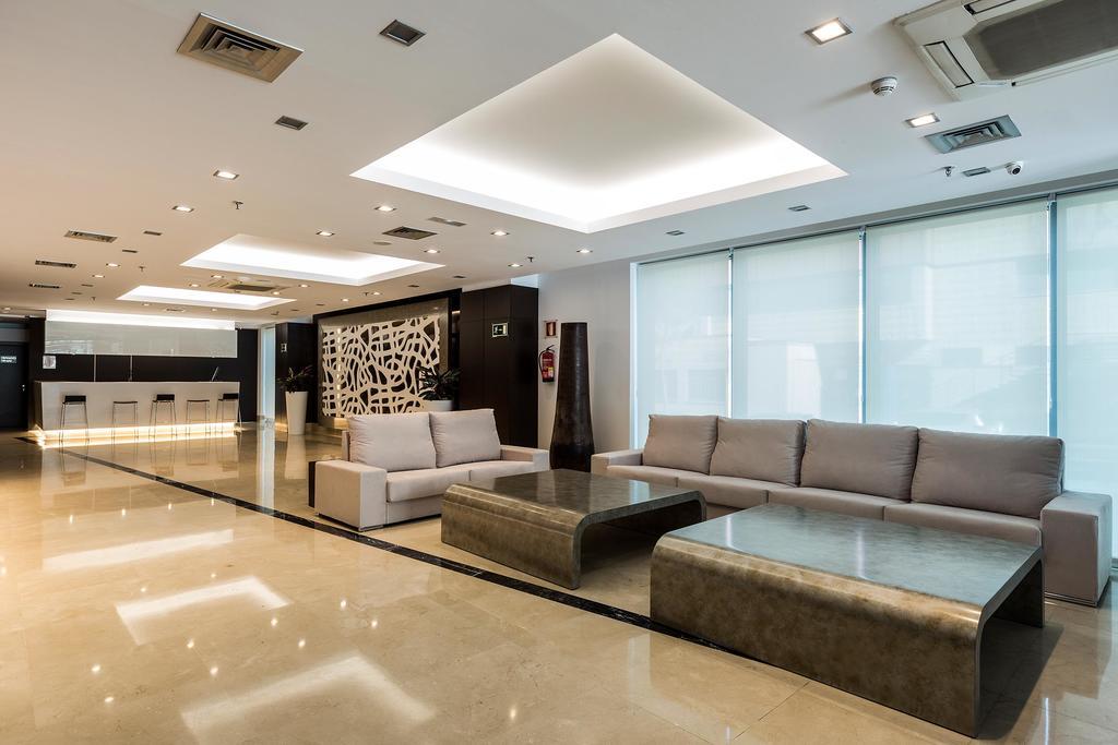 Lcb Hotel Fuenlabrada Zewnętrze zdjęcie