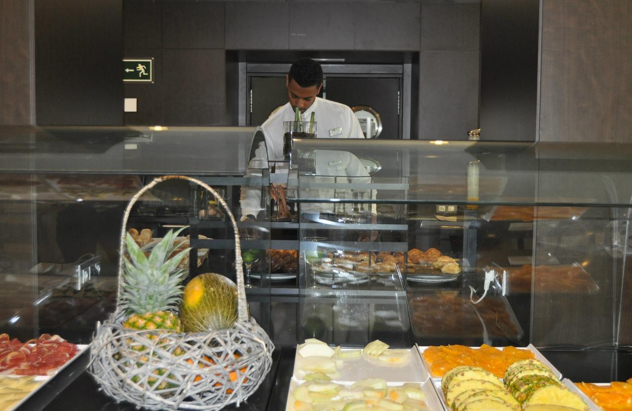 Lcb Hotel Fuenlabrada Zewnętrze zdjęcie